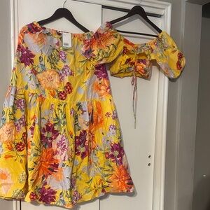 H&M Yellow Floral Maxi Skirt and Crop Set perfect for island vibes